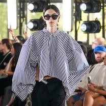 Paris Fashion Week: designers choose lightness for next summer at AZ Factory, Sacai, Quira